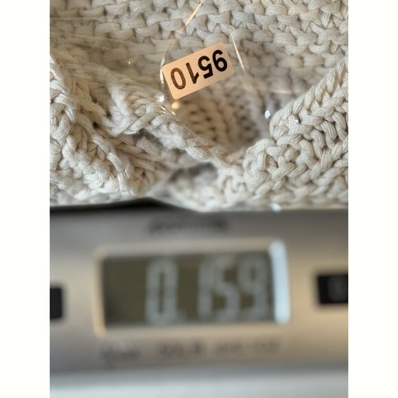 Vince. Women’s Drop Shoulder Oversized Sweater Sz XS Light Beige Minimalist Boho - Picture 6 of 6